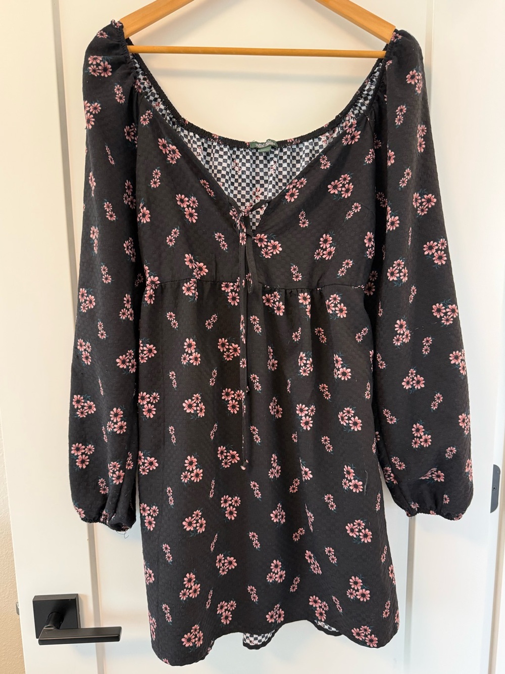 Wild Fable Medium Black Pink Floral Mini Dress Long Sleeve Tie Front Cottagecore